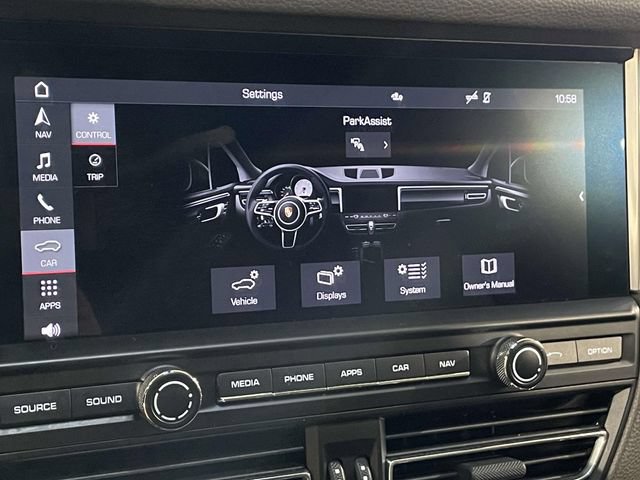 Used 2020 Porsche Macan AWD/4WD image 29