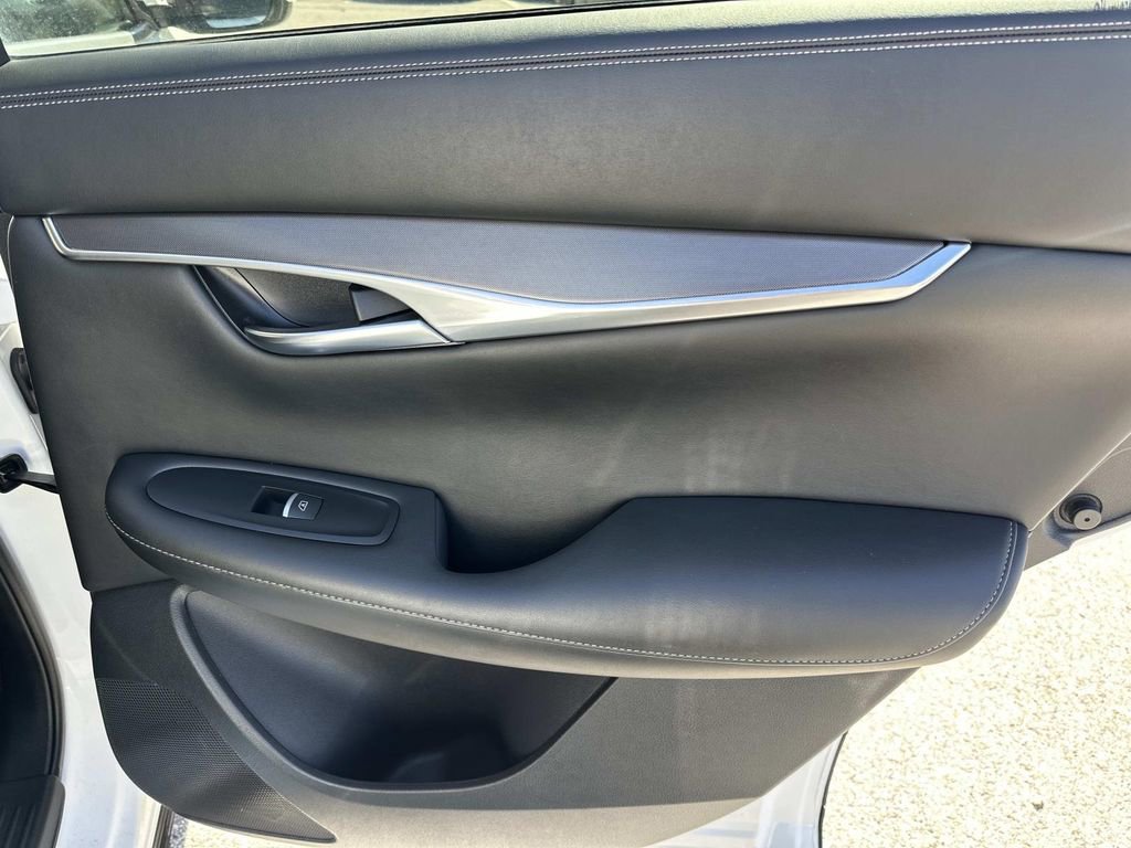 Certified 2023 INFINITI QX50 Pure image 33