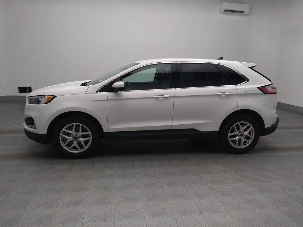 Used 2023 Ford Edge SEL image 2