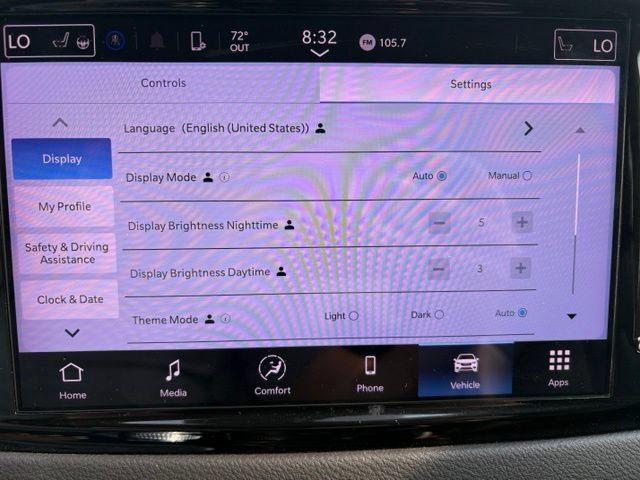 Used 2024 Chrysler Pacifica Touring-L FWD image 29