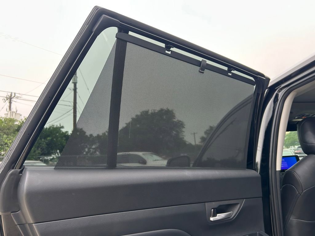 Used 2024 Toyota Grand Highlander AWD Hybrid image 18