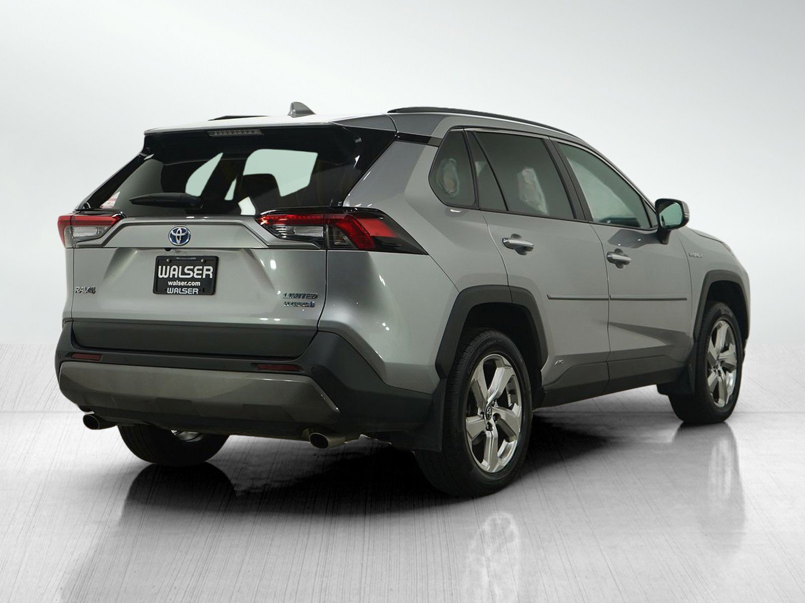 Used 2020 Toyota RAV4 Limited image 5