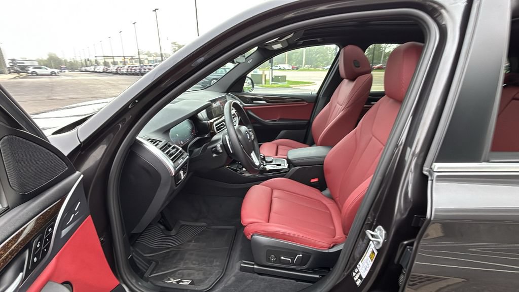 Used 2024 BMW X3 xDrive30i w/ Convenience Package w/ZPA AWD/4WD image 27