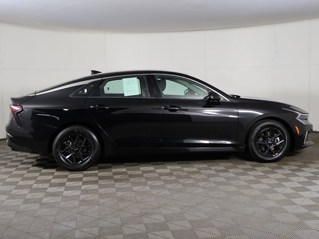 Used 2025 Kia K5 LXS FWD image 16