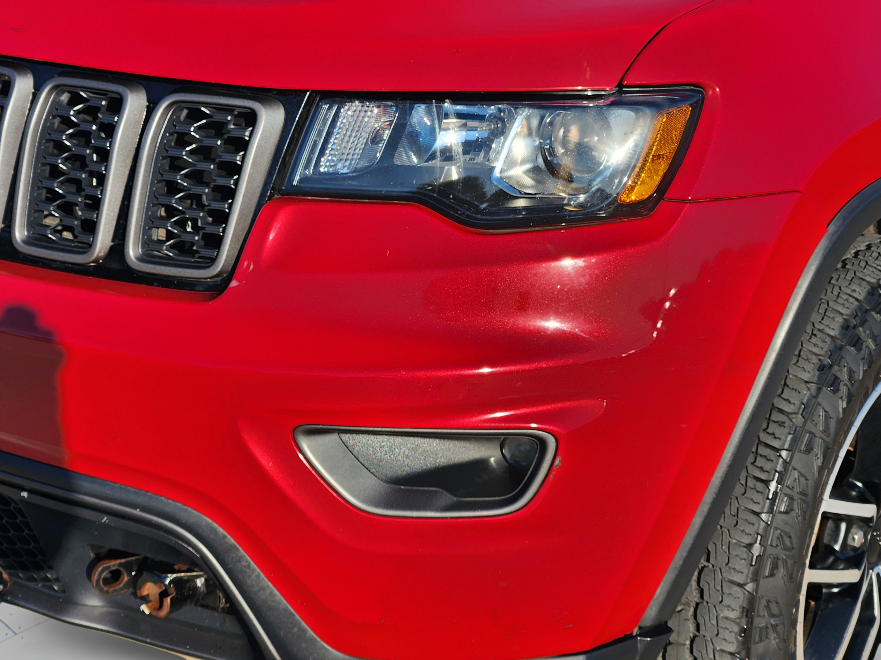 Used 2020 Jeep Grand Cherokee Trailhawk AWD/4WD image 32