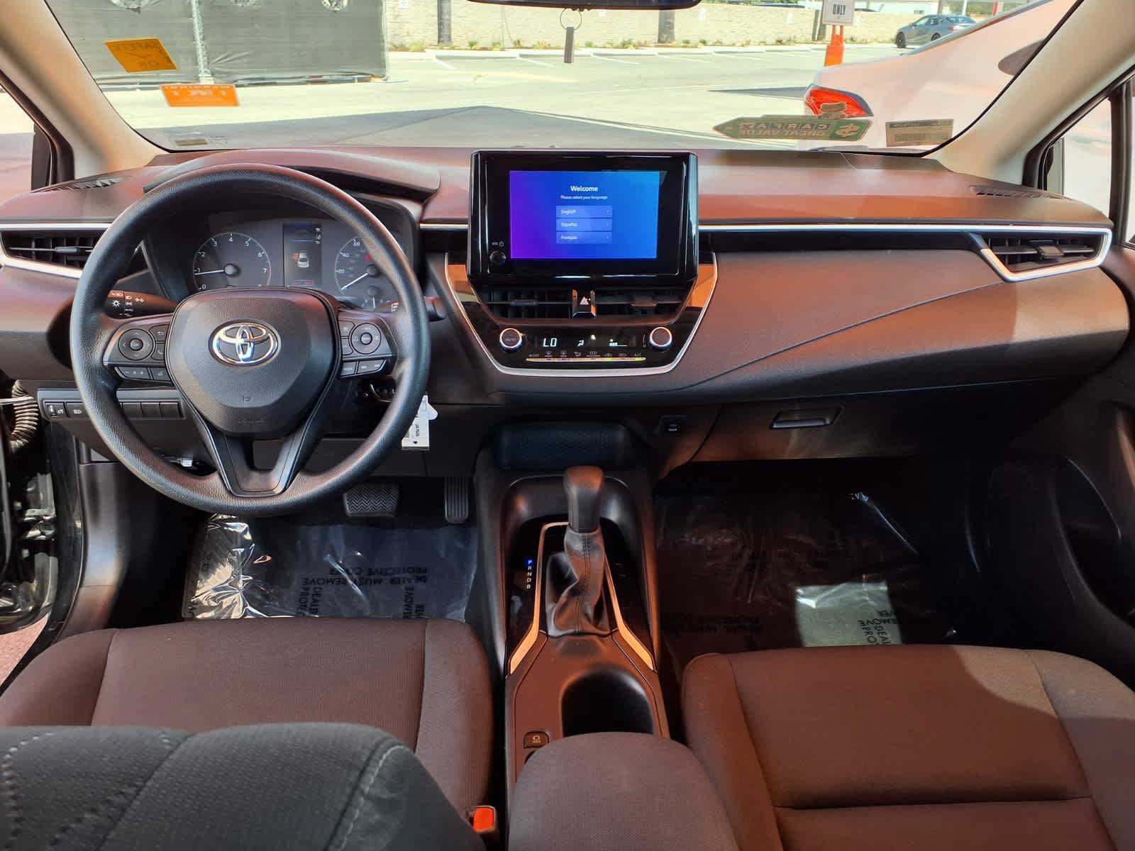 Used 2024 Toyota Corolla LE FWD image 13