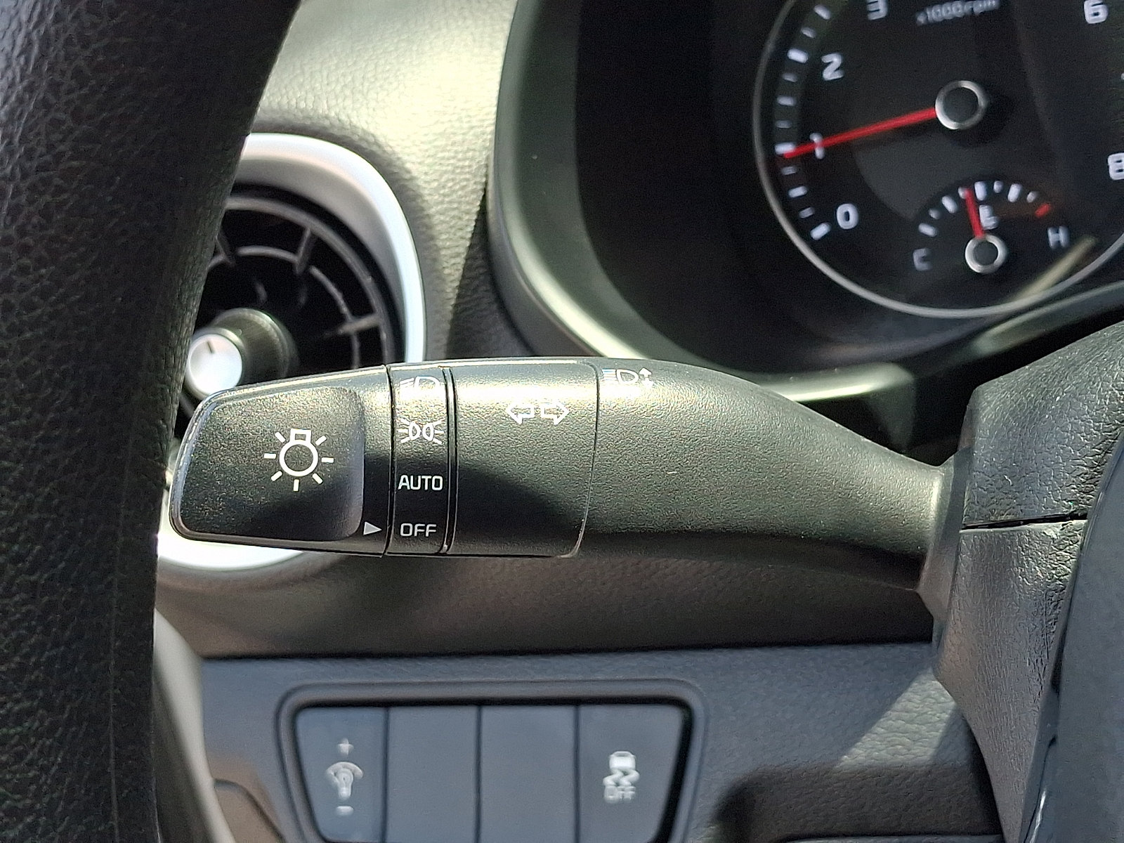 Used 2024 Kia Forte LXS FWD image 24