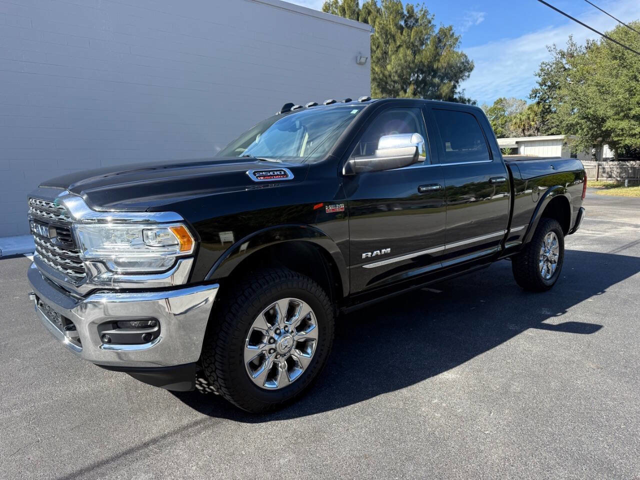 Used 2020 RAM 2500 Limited image 20