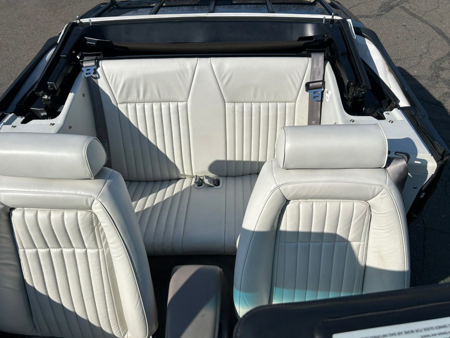 Used 1992 Ford Mustang GT image 28