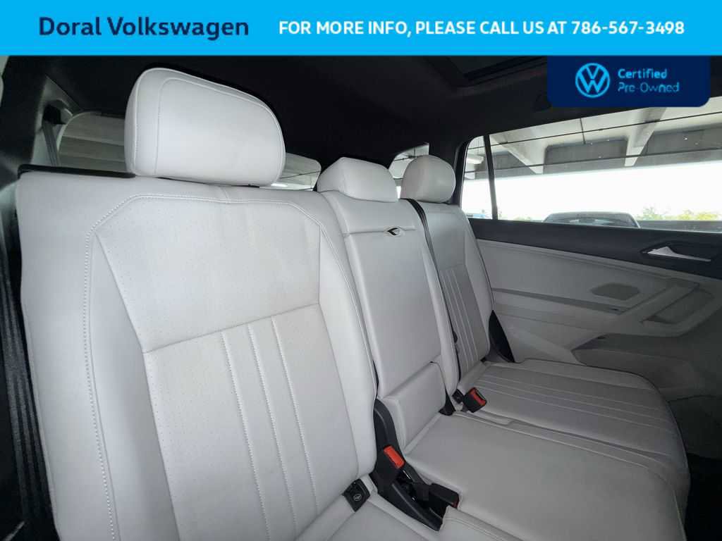 Used 2022 Volkswagen Tiguan SE R-Line FWD image 26