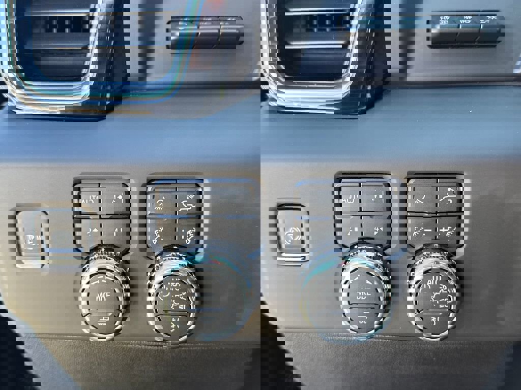 Used 2025 GMC Sierra 2500 Denali w/ Denali Reserve Package image 34