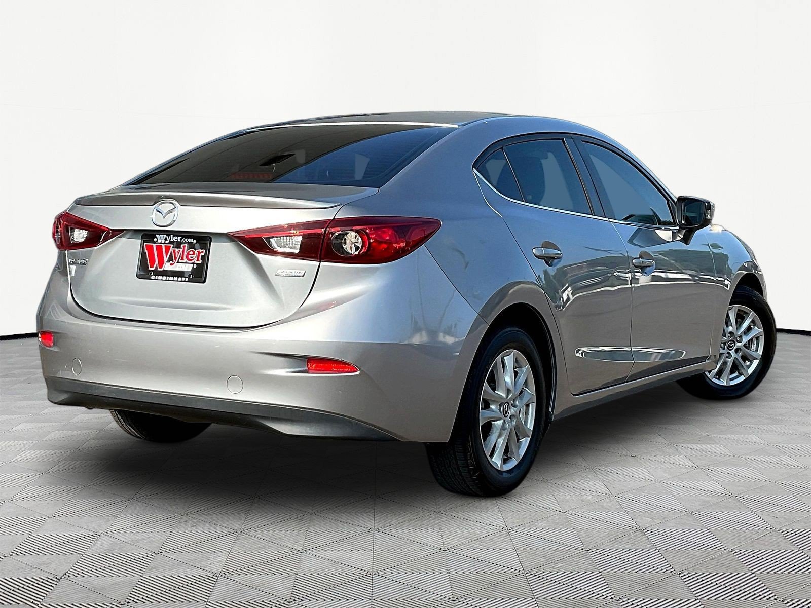 Used 2014 MAZDA MAZDA3 i Touring FWD image 6