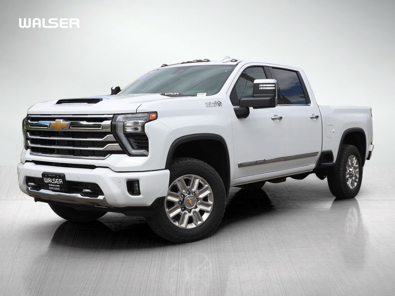 Used 2024 Chevrolet Silverado 3500 High Country w/ High Country Premium Package AWD/4WD image 1