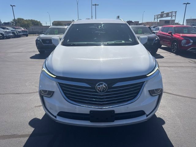 Used 2024 Buick Enclave Premium image 10