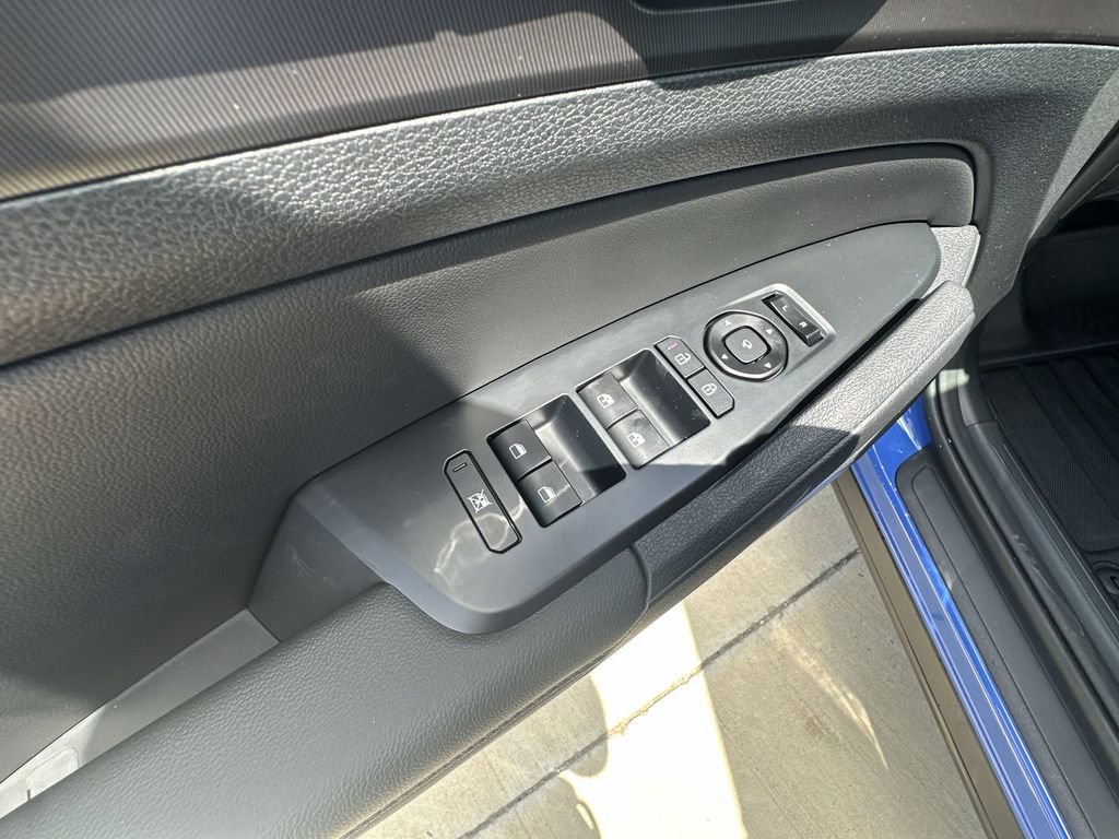 New 2026 Kia Sportage SX image 16