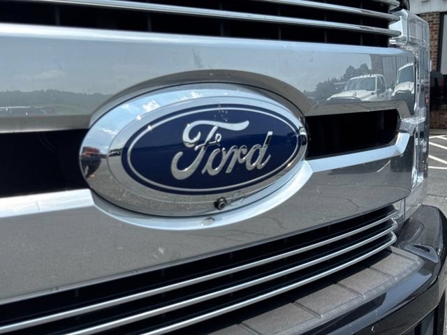 Used 2019 Ford F350 Limited w/ FX4 Off-Road Package AWD/4WD image 26