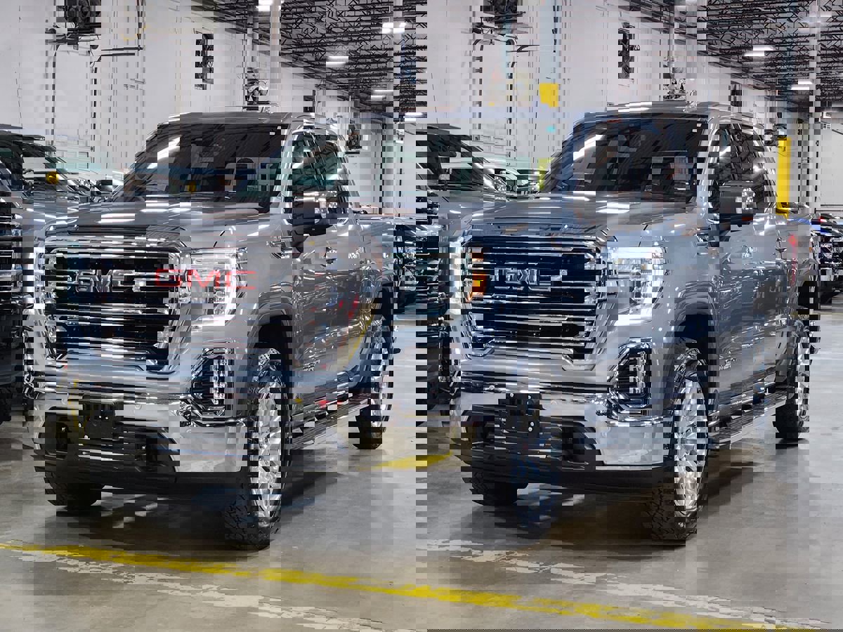 Used 2021 GMC Sierra 1500 SLT image 4