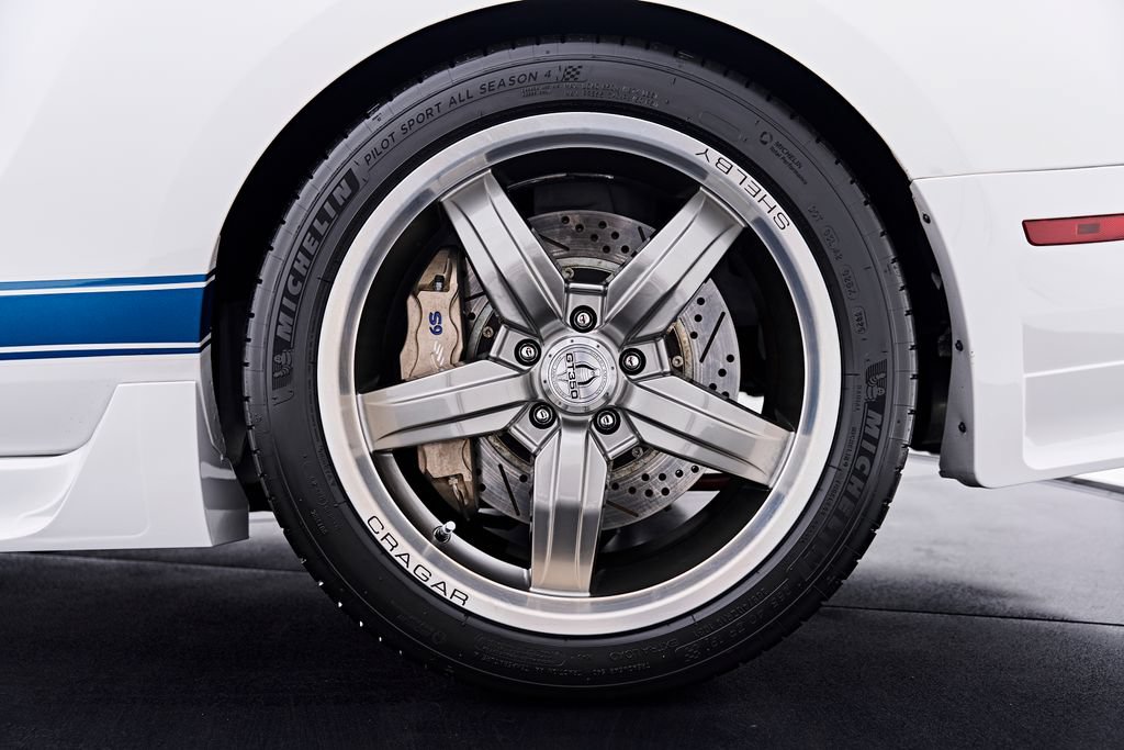 Used 2011 Ford Mustang GT Premium w/ Electronics Pkg RWD image 32
