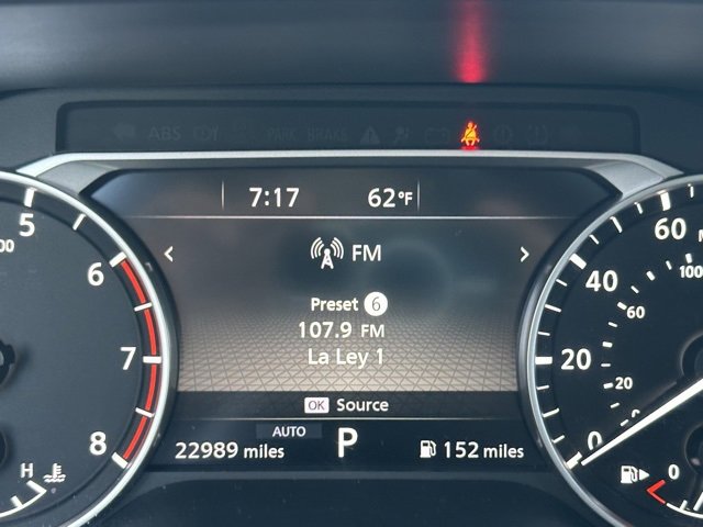 Used 2023 Nissan Rogue SV w/ SV Premium Package image 40