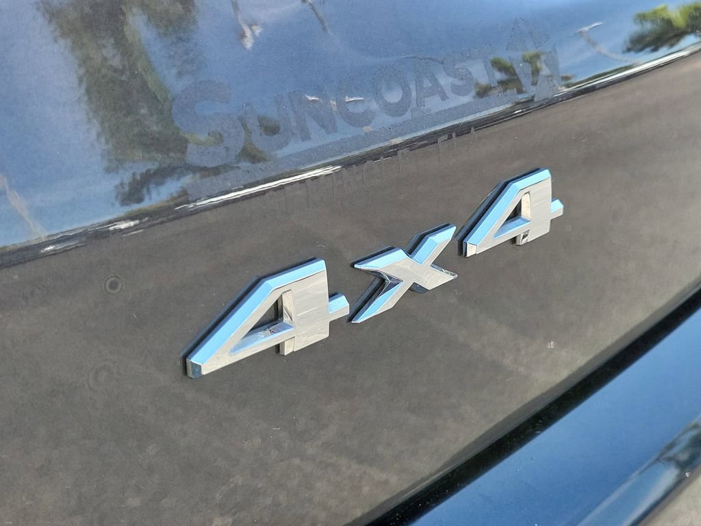 Used 2024 Jeep Compass Latitude image 5