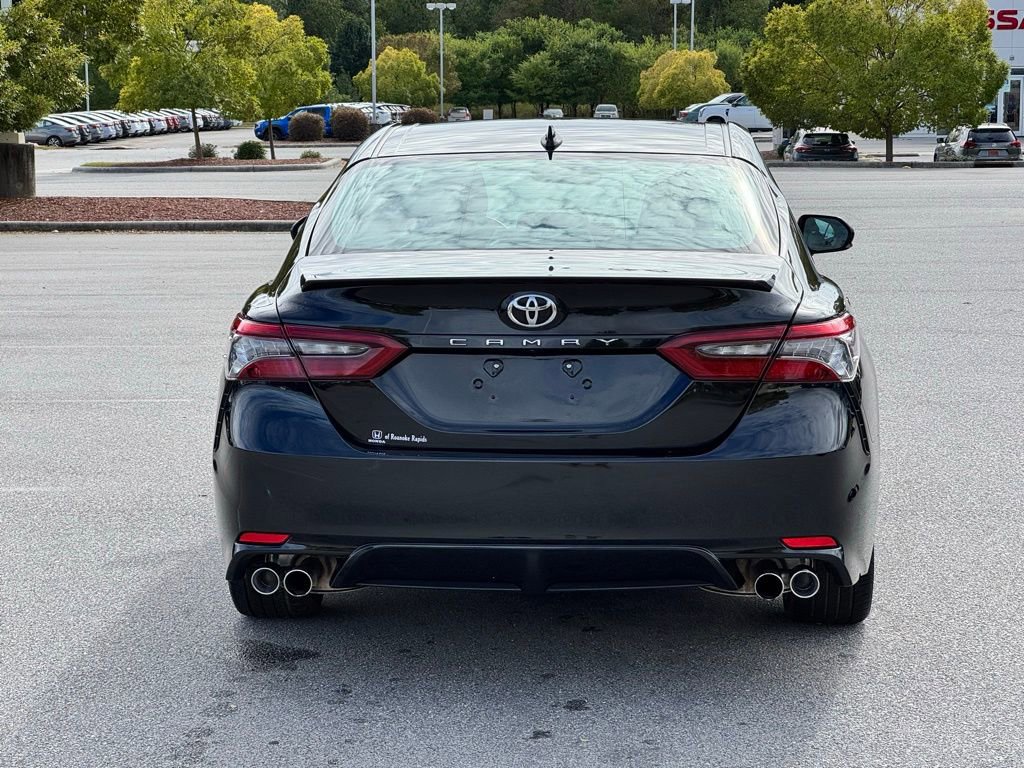 Used 2023 Toyota Camry XSE image 10