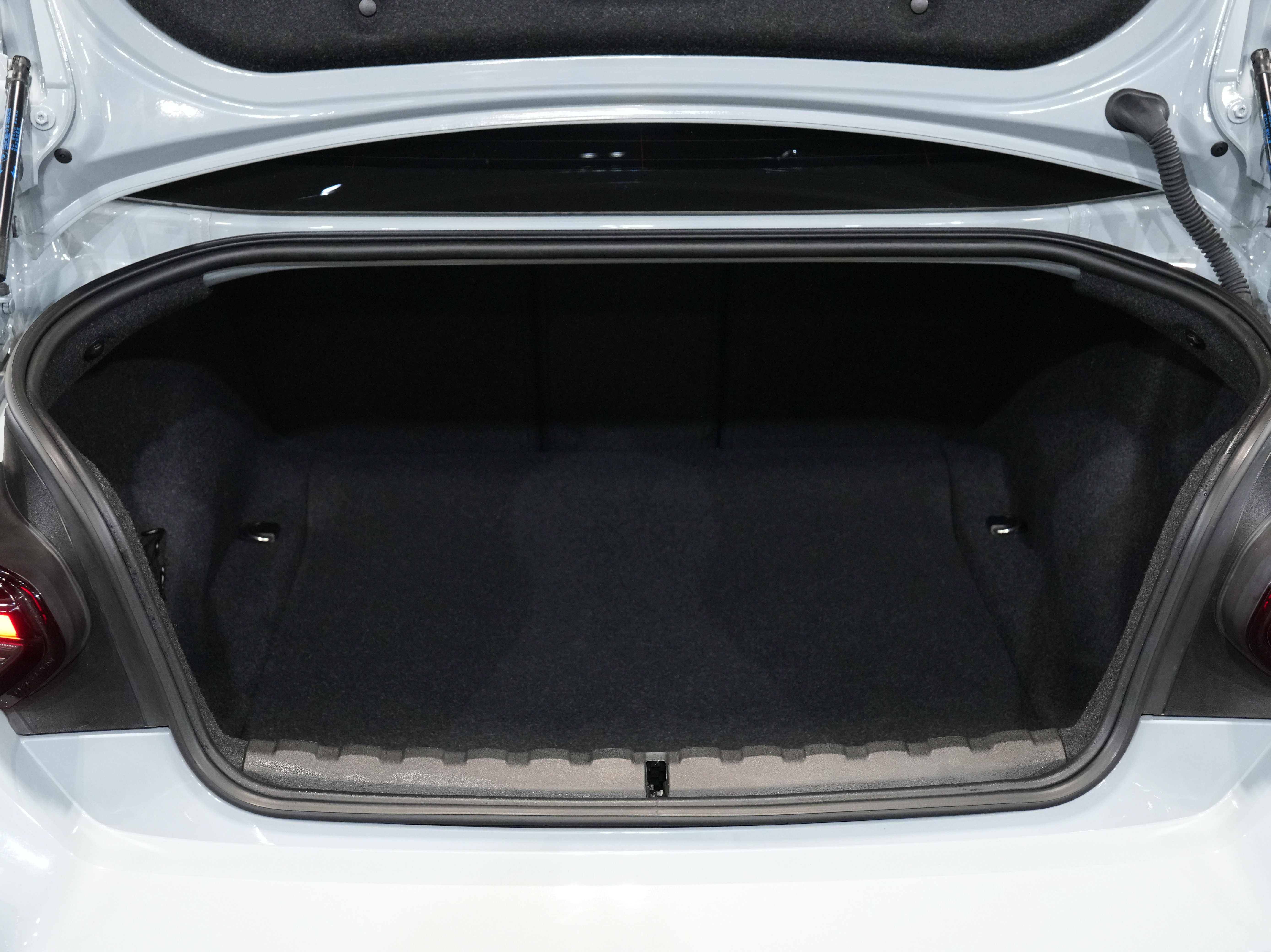 Used 2024 BMW M2 w/ Carbon Package image 51