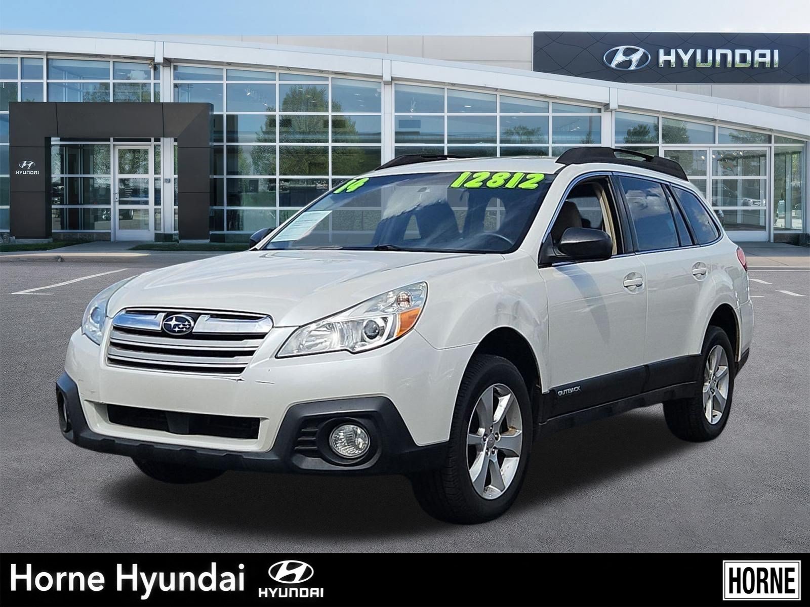 Used 2014 Subaru Outback 2.5i w/ Alloy Wheel Package