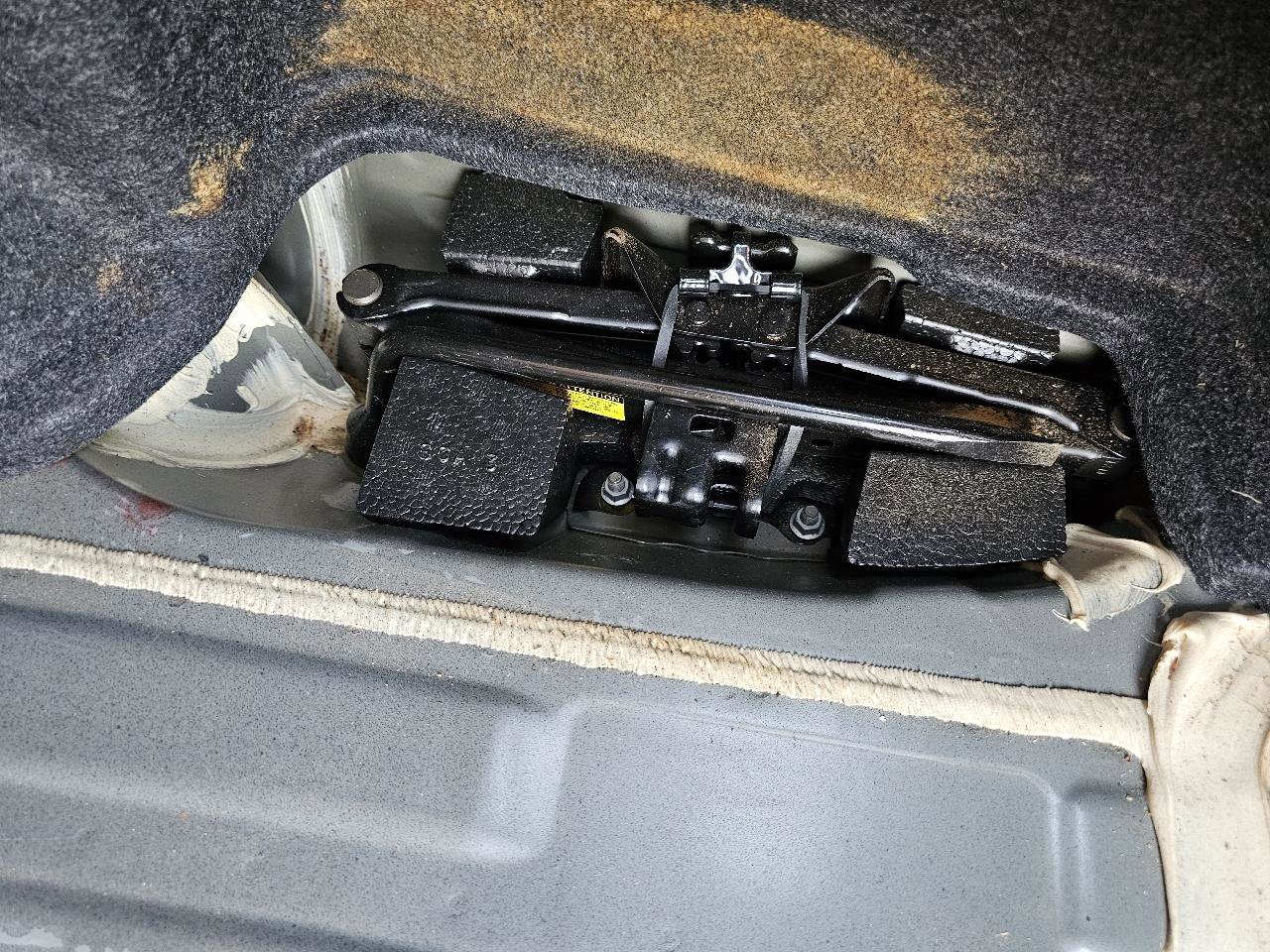 Used 2007 Toyota Camry LE FWD image 25