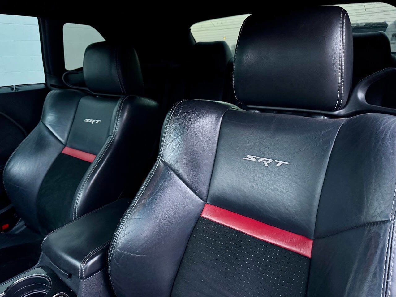 Used 2010 Dodge Challenger SRT8 w/ SRT Option Group II image 19