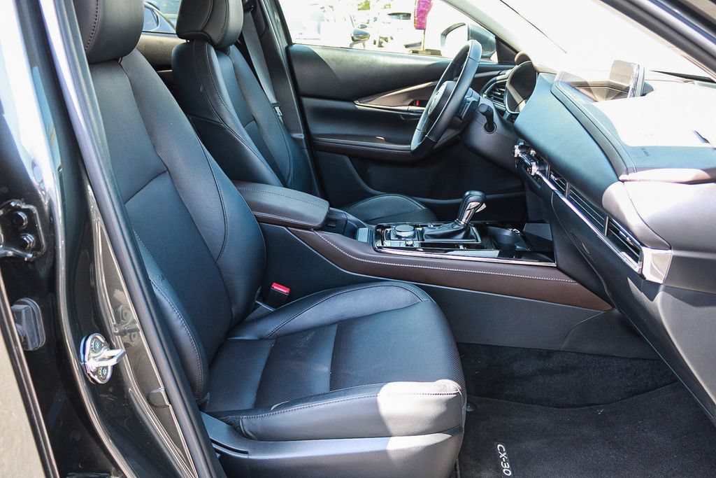 Certified 2025 MAZDA CX-30 AWD 2.5 S w/ Premium Package image 16