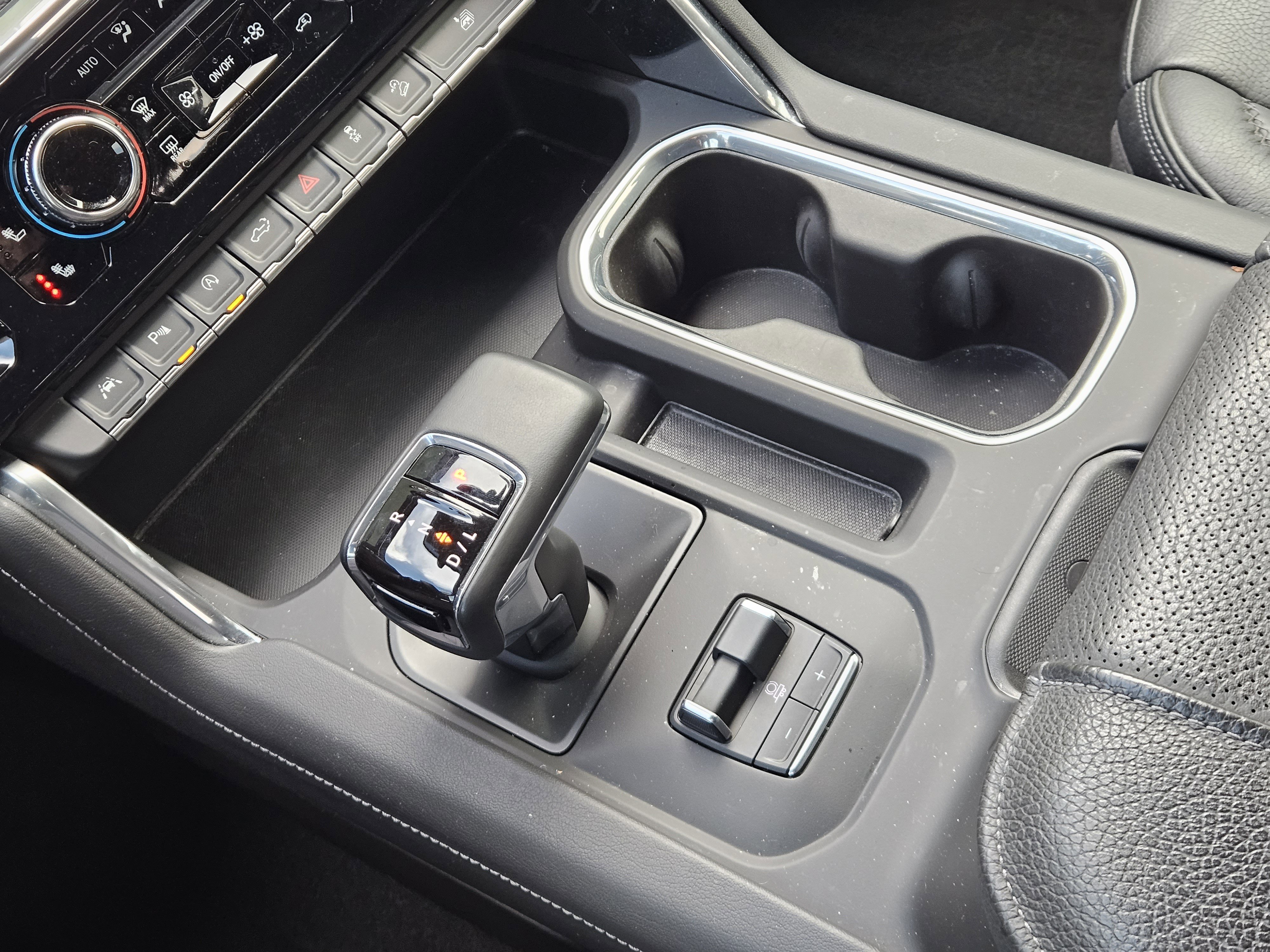 Used 2024 GMC Sierra 1500 Denali w/ Technology Package image 22