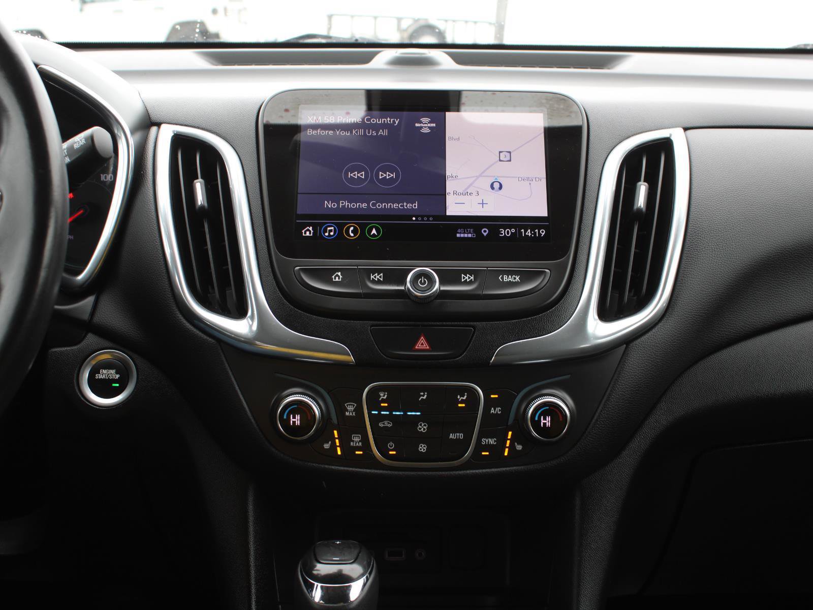 Used 2019 Chevrolet Equinox LT w/ Sun & Navigation Package image 13