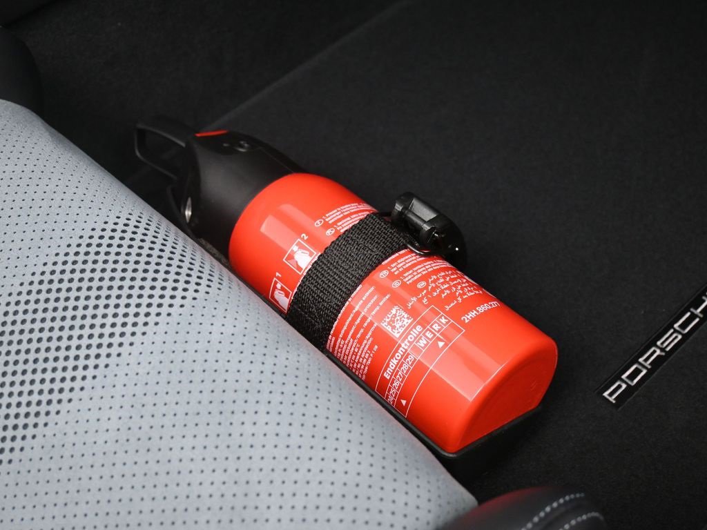 New 2025 Porsche 718 Boxster Spyder RS image 27