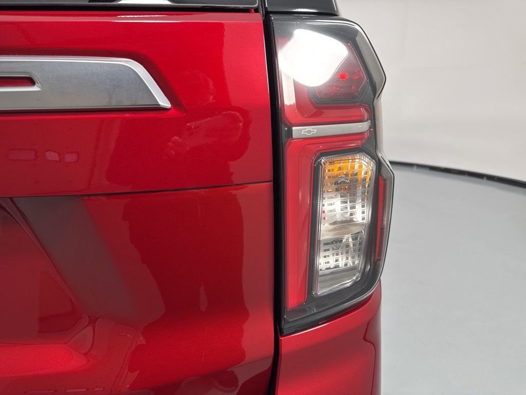 Used 2024 Chevrolet Tahoe High Country image 7
