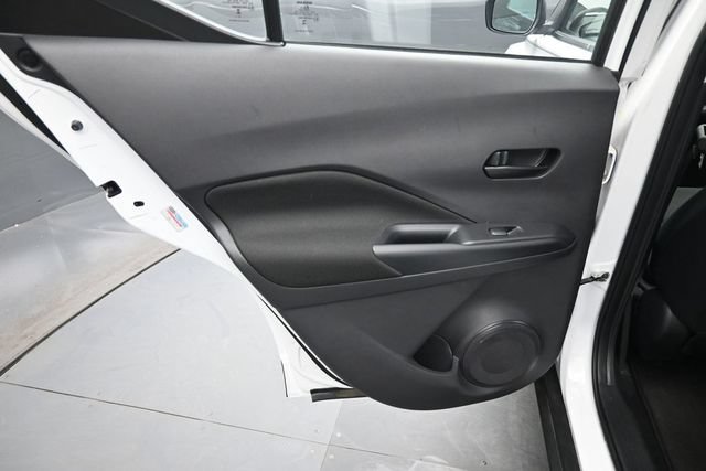 Used 2024 Nissan Kicks S FWD image 17