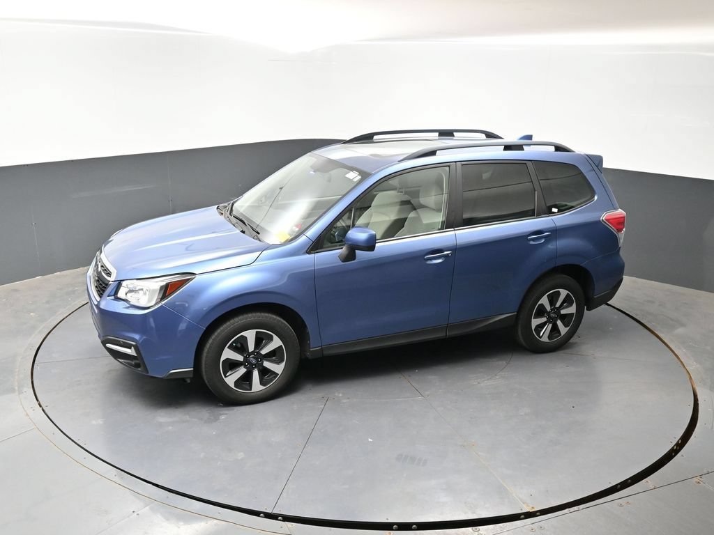 Used 2018 Subaru Forester 2.5i Premium w/ All-Weather Package AWD/4WD image 19
