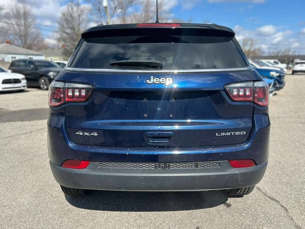 Used 2017 Jeep Compass Limited AWD/4WD image 6