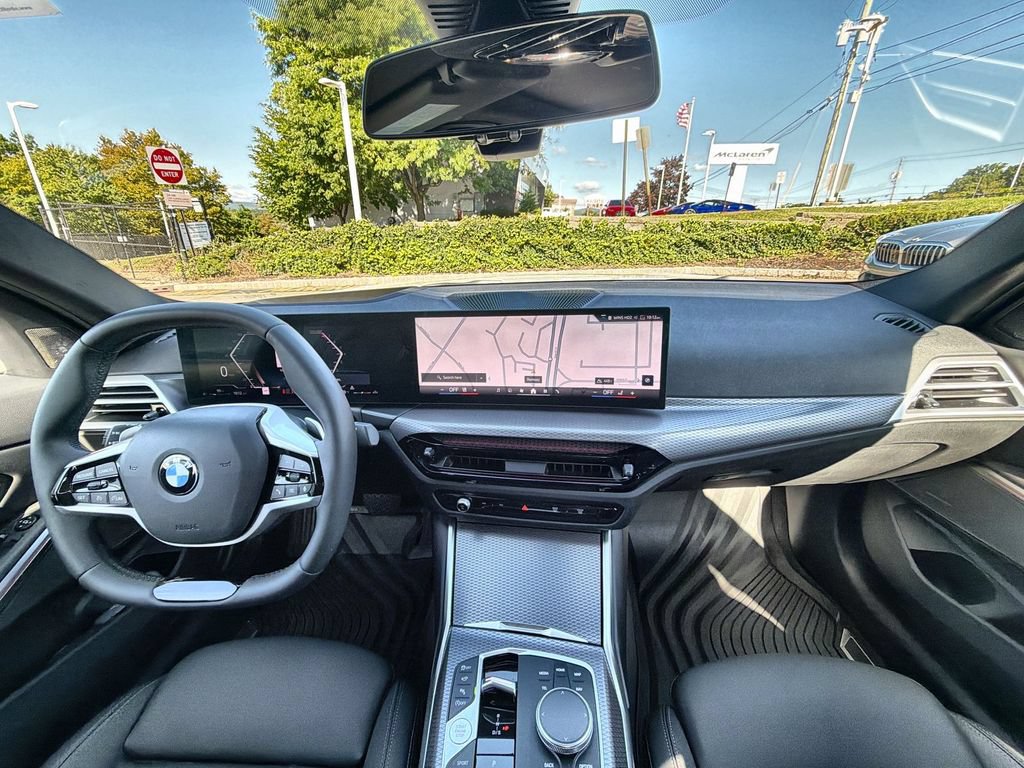 Used 2026 BMW 330i xDrive Sedan w/ Premium Package AWD/4WD image 18