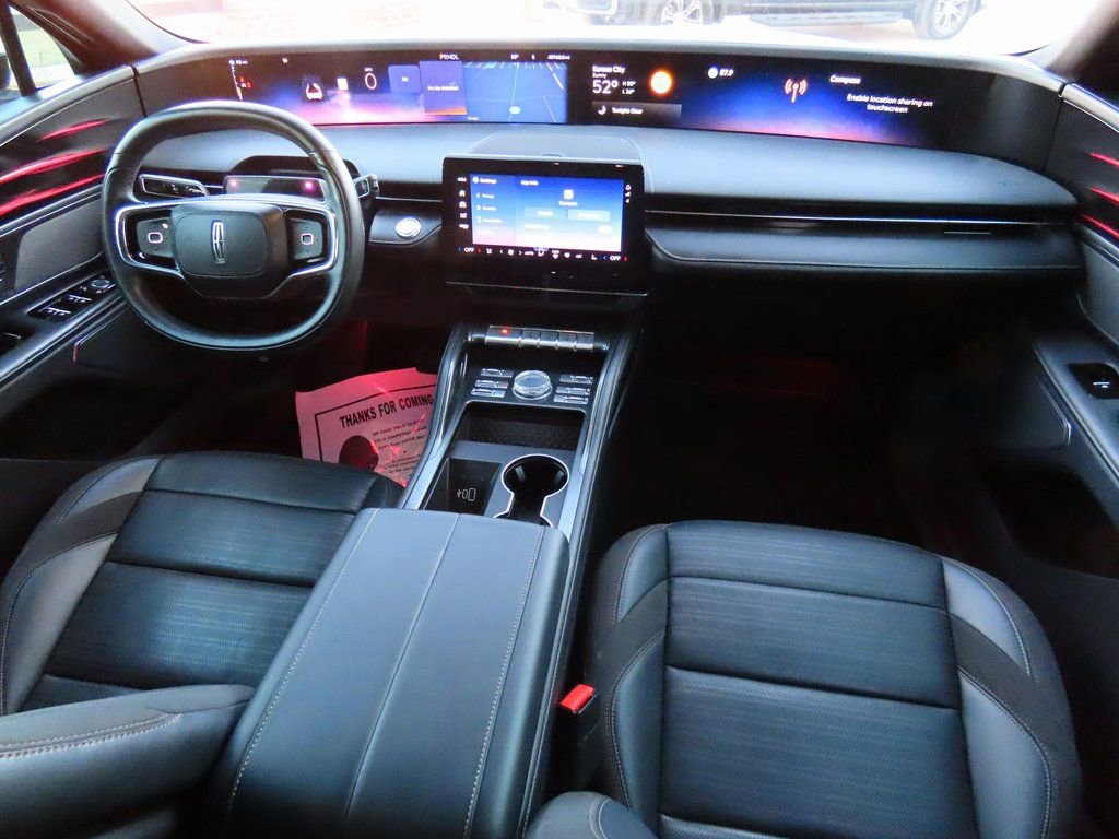 Used 2024 Lincoln Nautilus Reserve w/ Jet Appearance Package (87T) image 17