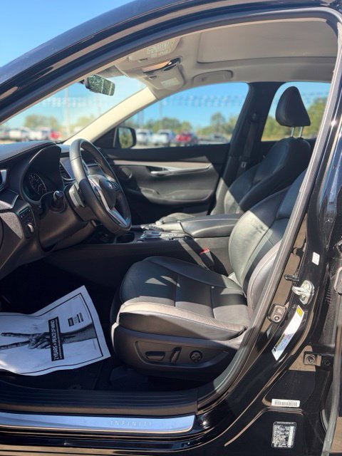 Used 2023 INFINITI QX50 Luxe FWD image 23