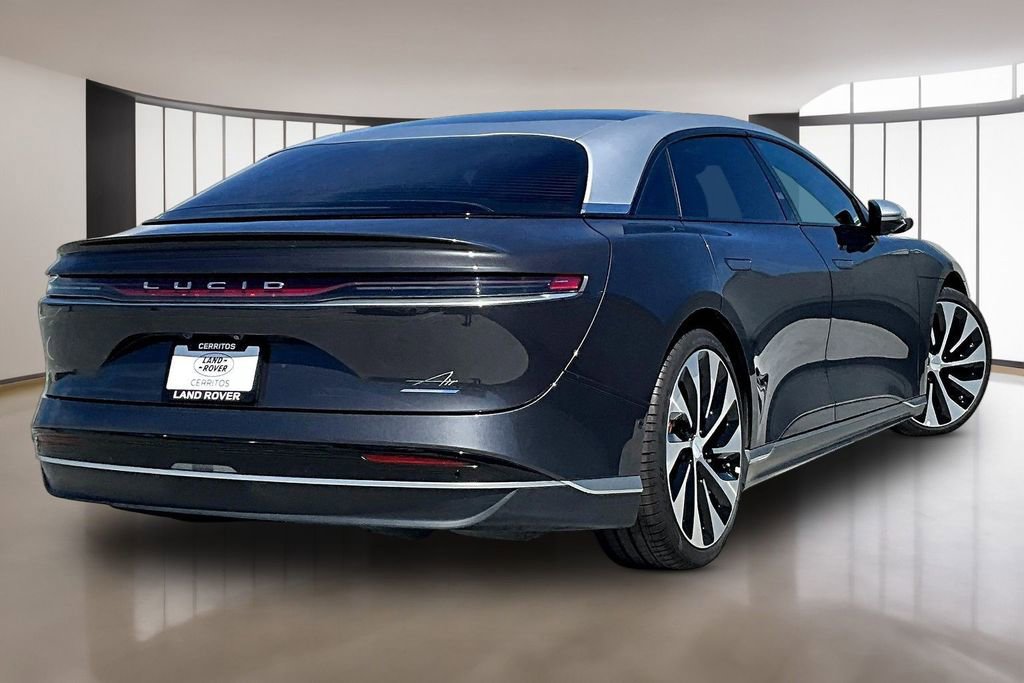 Used 2023 Lucid Air Grand Touring image 6