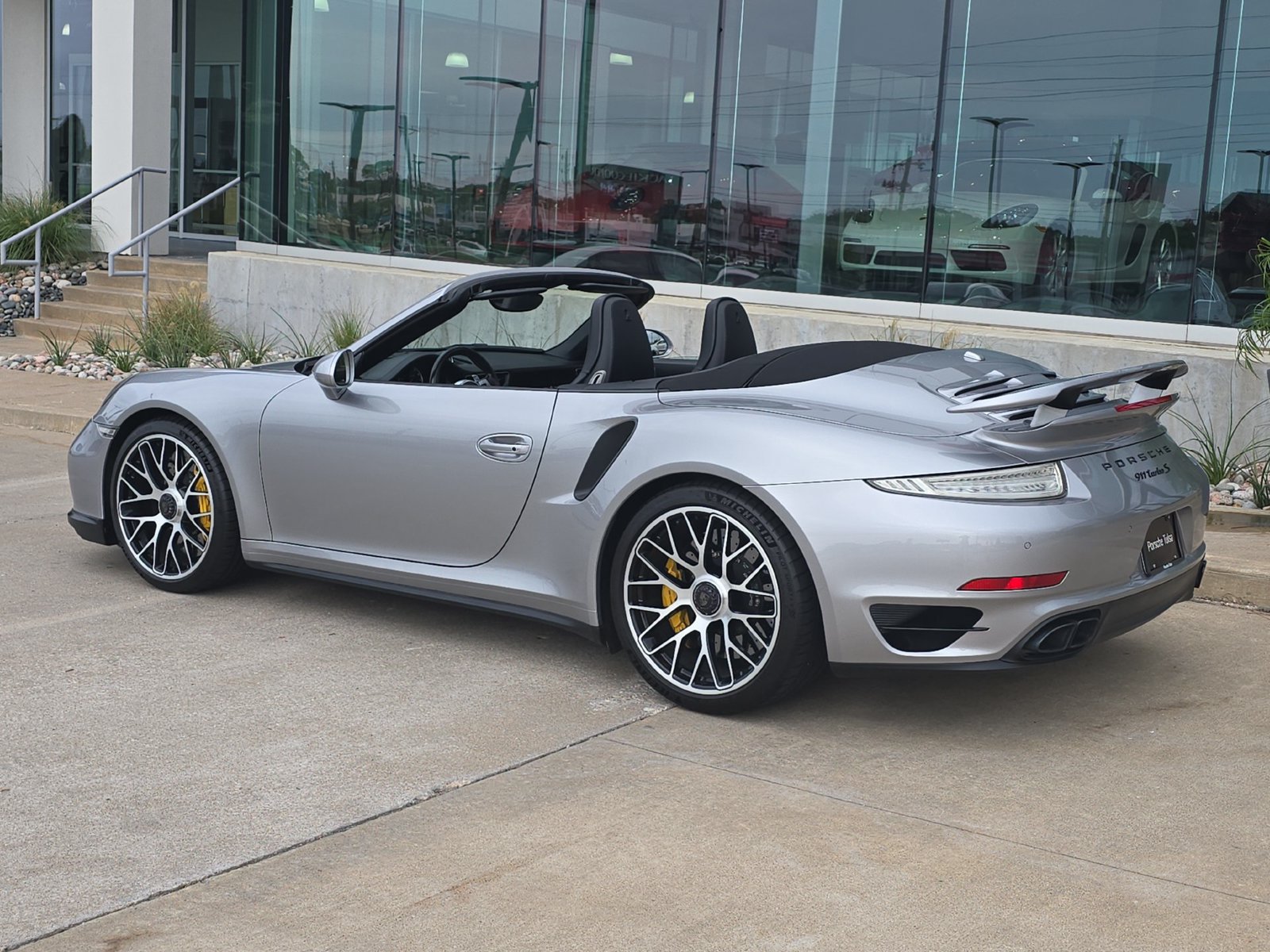 Used 2016 Porsche 911 Turbo S AWD/4WD image 3