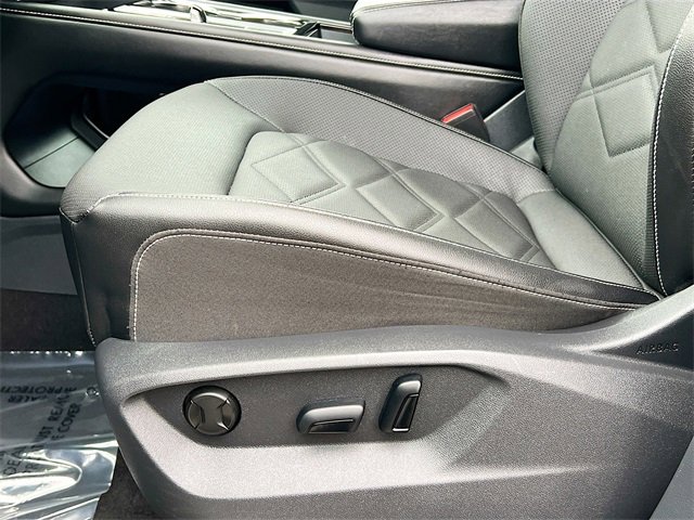 Used 2024 Volkswagen Atlas SE image 18