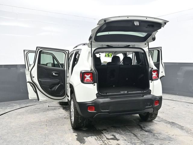 Used 2022 Jeep Renegade Limited image 41