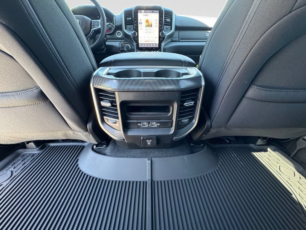 New 2026 RAM 1500 Big Horn AWD/4WD image 14