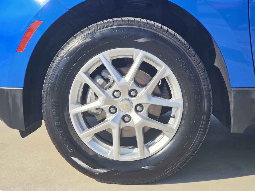 Used 2024 Chevrolet Equinox LT AWD/4WD image 8