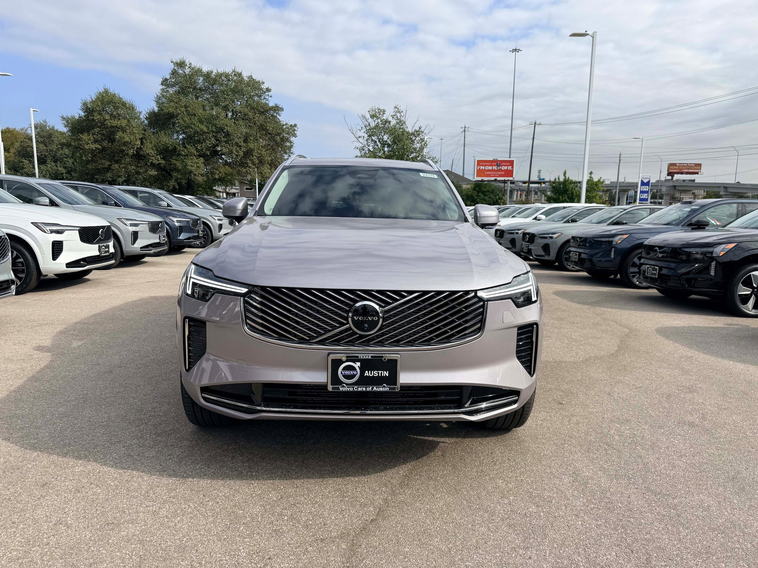 New 2026 Volvo XC90 B6 Ultra w/ Protection Package image 8