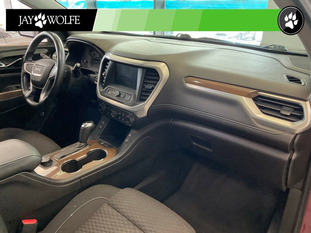 Used 2018 GMC Acadia SLE FWD image 18