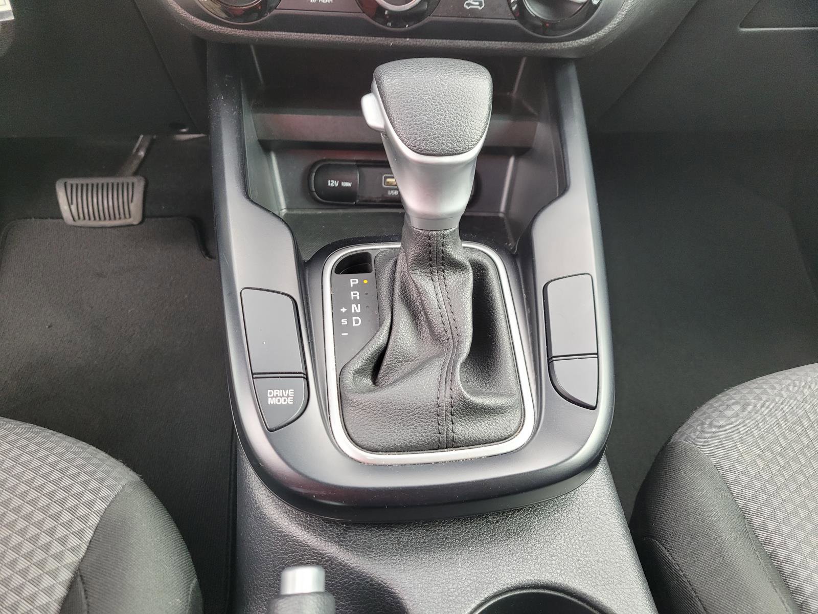 Used 2024 Kia Soul LX w/ Option Group 015 image 22