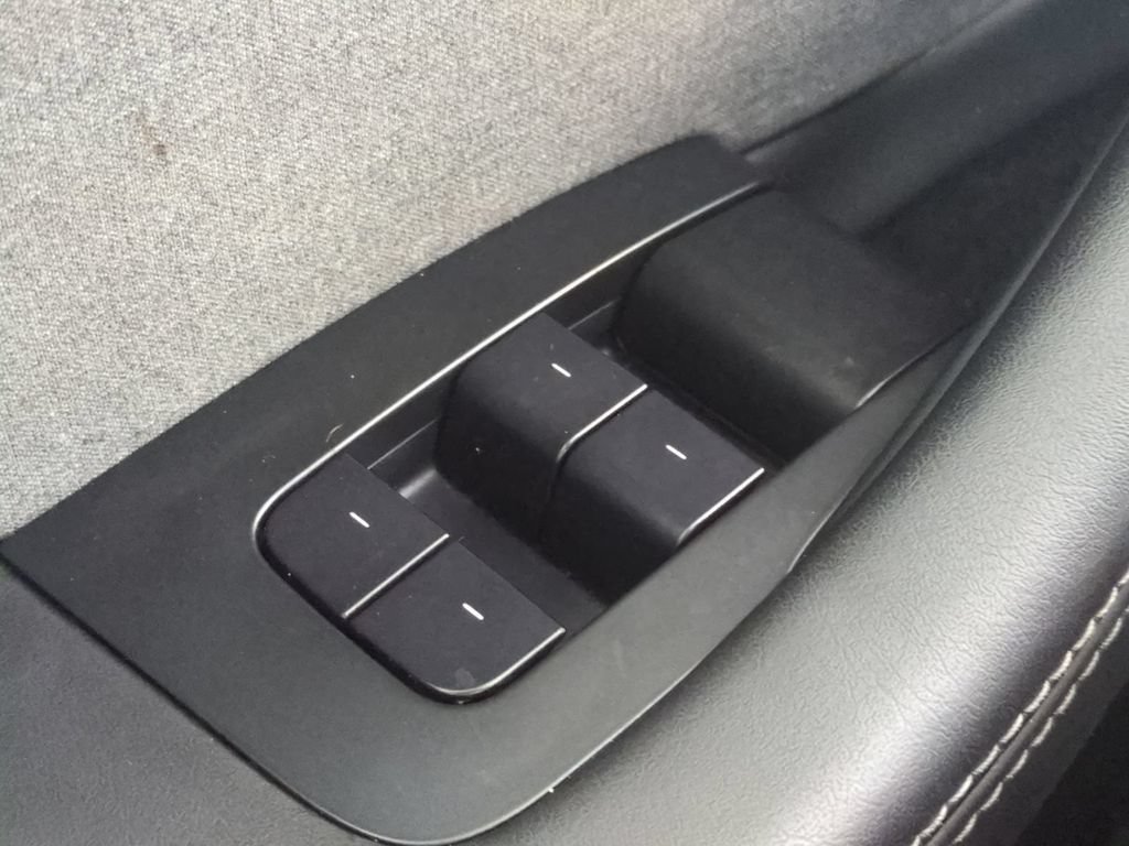 Used 2025 Tesla Model 3 Long Range RWD image 34